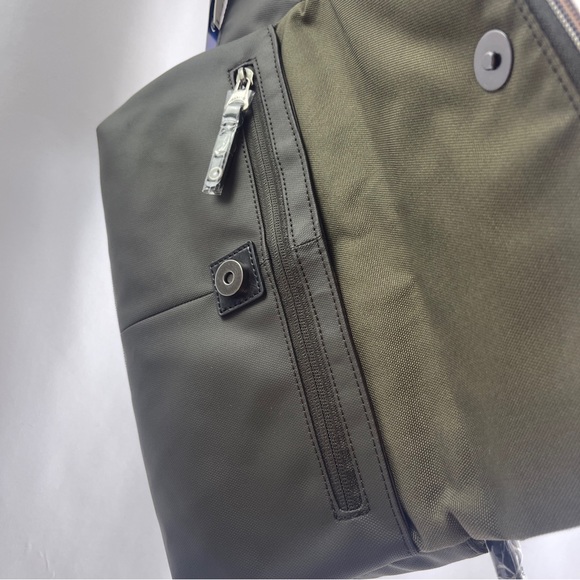 Harvest Label | Urban Cross Pack green 
Olive color NWT - Picture 4 of 12